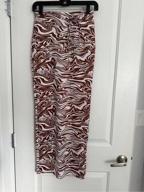Princess Polly Brown & White Swirl Maxi Skirt